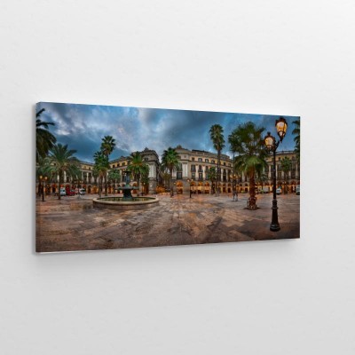 placa-reial-rano-w-barcelonie