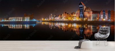 Fototapeta Panorama gdańskiego starego miasta z odbiciem w Motławie