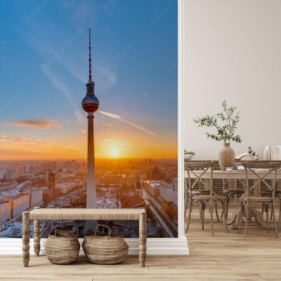 Fototapeta Piękny zachód słońca z wieży telewizyjnej na Alexanderplatz w Berlinie