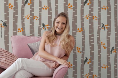 Fototapeta w brązowych kolorach z motywem jesiennych drzew