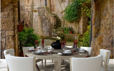 Fototapeta Uliczka ze średniowiecznych Włoch