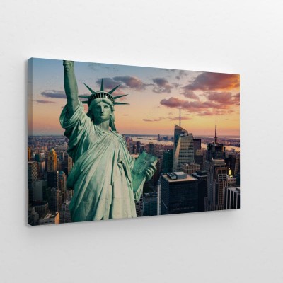 Obrazy do salonu Statua wolności w Nowym Jorku