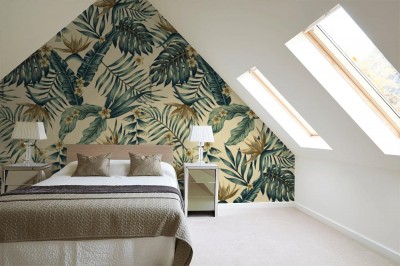 Fototapeta Tropikalne liście i złote kwiaty i beżowe tło