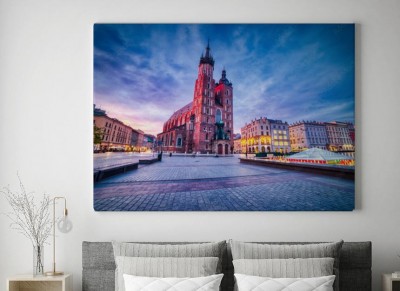 Obraz na płótnie Bazylika Mariacka na Rynku Głównym w Krakowie o zmierzchu