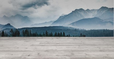 Fototapeta Polskie szczyty górskie w chmurach i mgle
